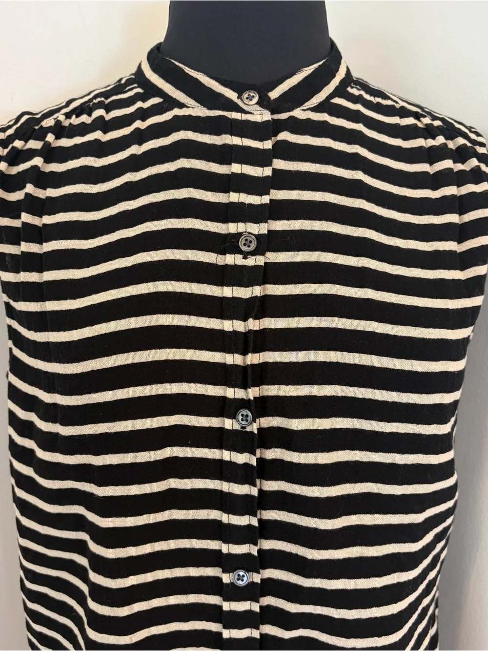 Jcrew Striped Sleeveless Button-Up Top in Black and Cream
